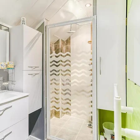 Le Pardoux Apartamento *